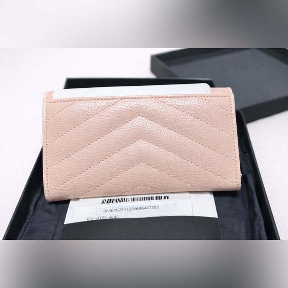💯 Authentic Saint Laurent Monogram Envelope Wallet – Blush Pink Grain de Poudre - Picture 3 of 14